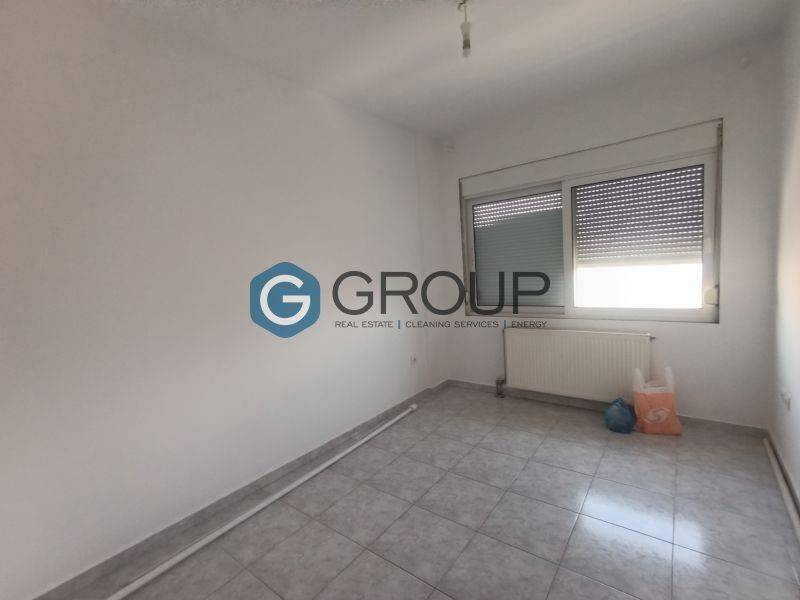 Τρία δωμάτια