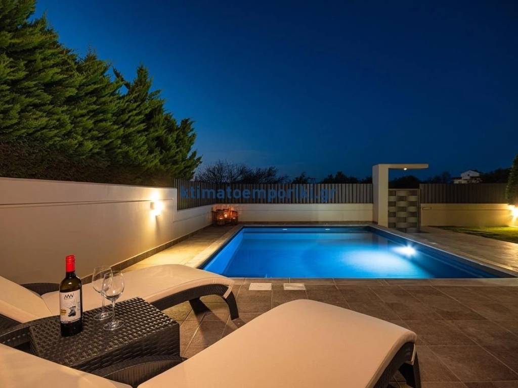 Εξωτερικοι χώροι