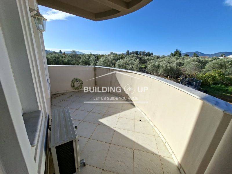 Θέα από μπαλκόνι