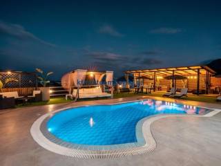 Εξωτερικοι χώροι