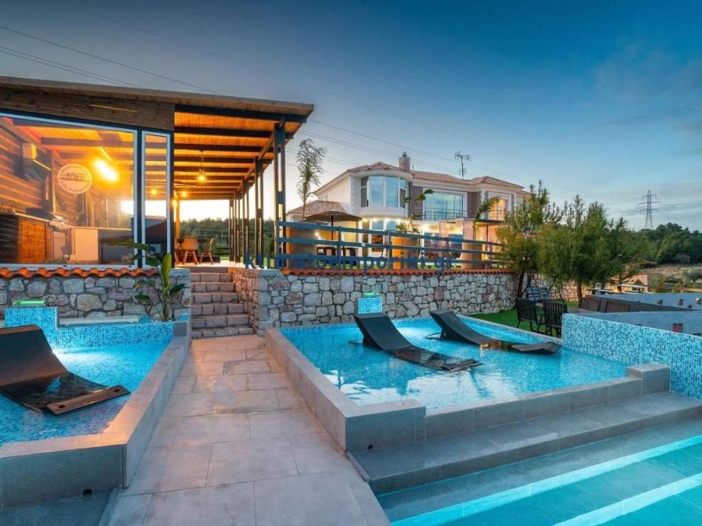 Εξωτερικοι χώροι