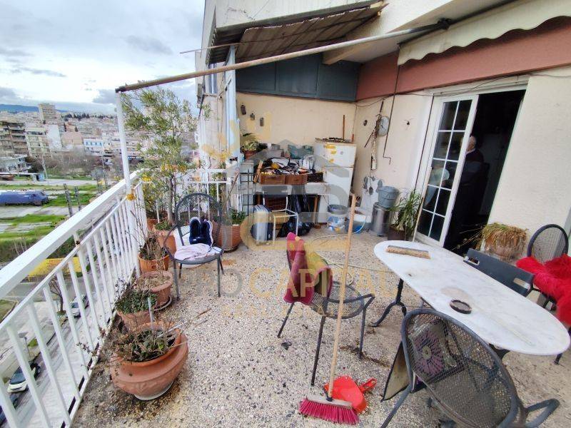 Θέα από μπαλκόνι