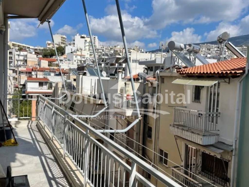 Θέα από μπαλκόνι