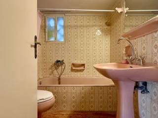 center_residential_apartment_for_rent