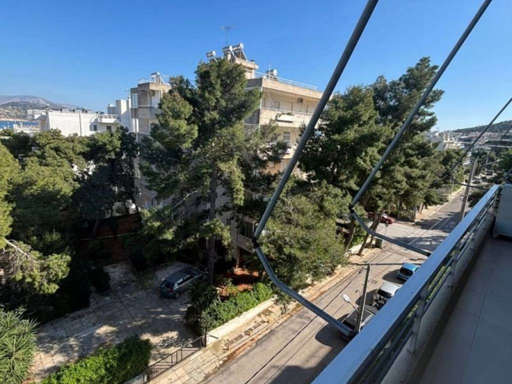 Θέα από μπαλκόνι