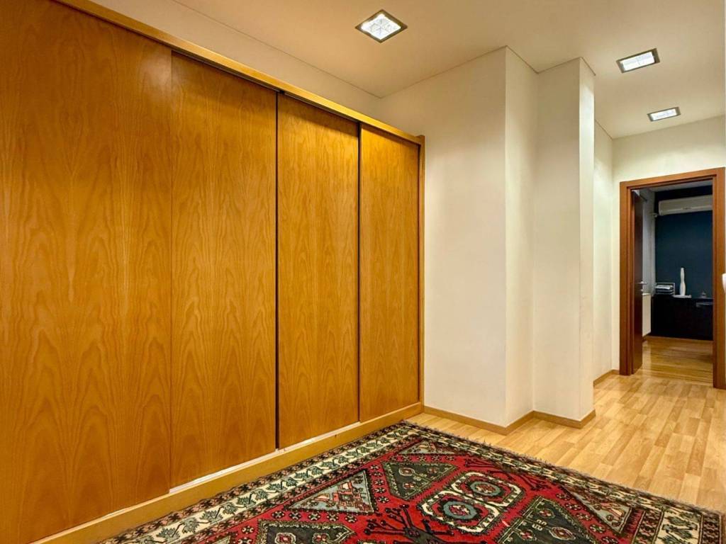 kolonaki_commercial_office_for_rent