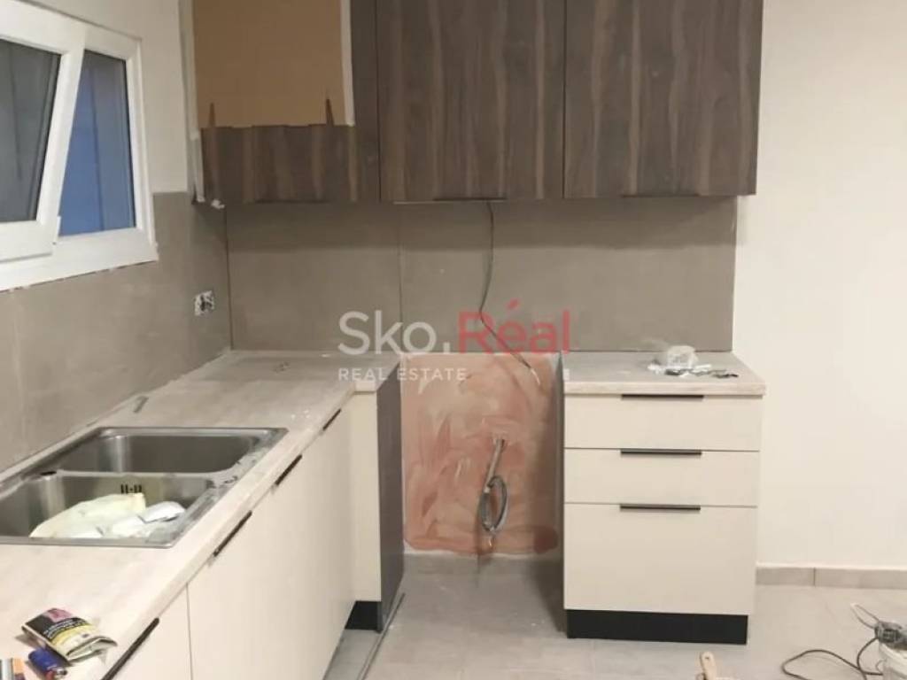 Σαλοκουζίνα