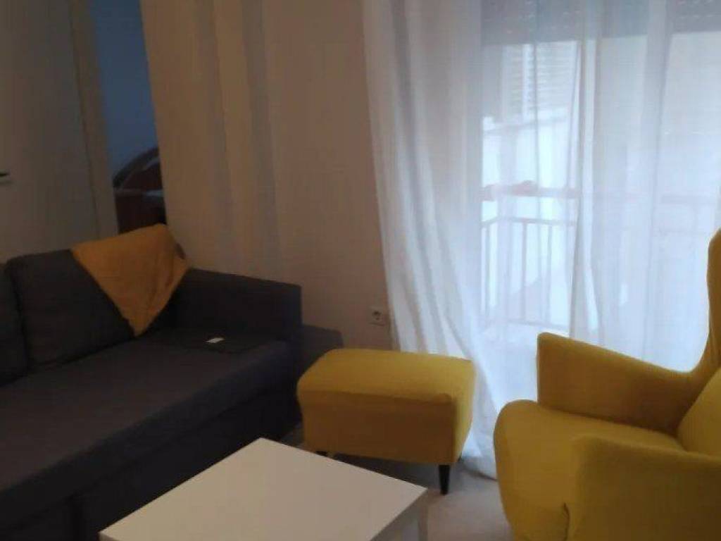 Forumland Real Estate, Σαλόνι