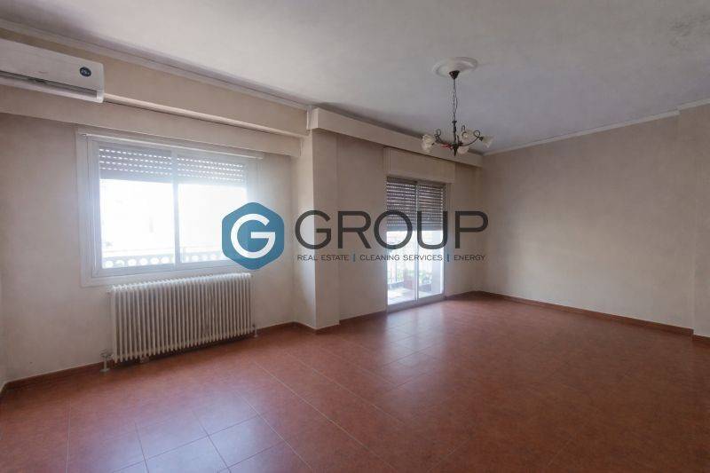 Σαλόνοτραπεζαρία