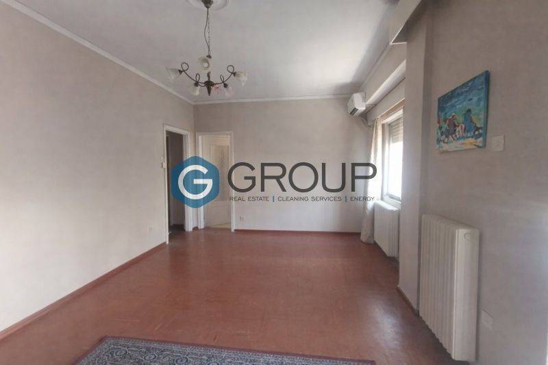 Σαλόνοτραπεζαρία