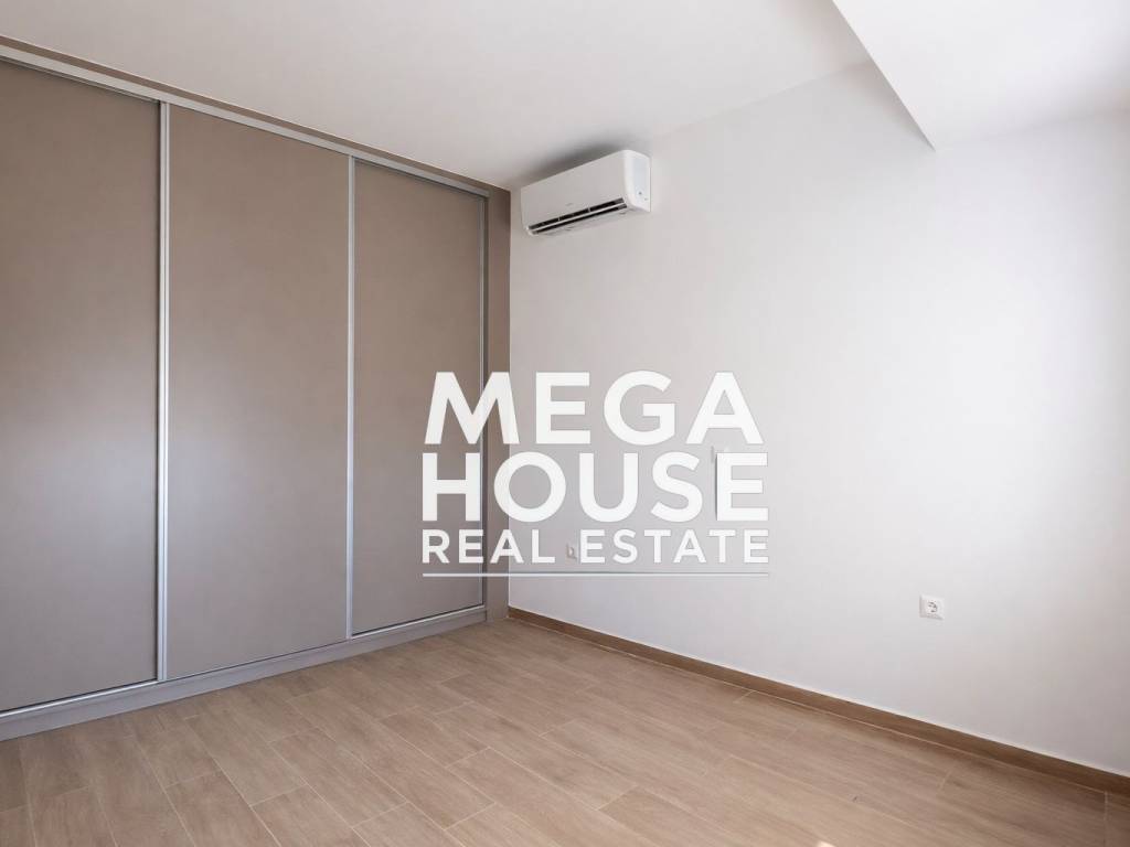 2nd bedroom 5th floor