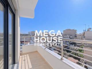 esoteric balcony/1st bedroom 4th floor