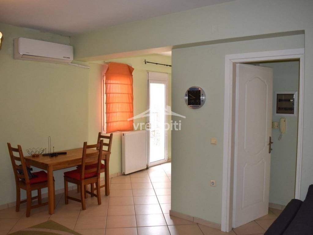 ΚΑΘΙΣΤΙΚΟ-ΤΡΑΠΕΖΑΡΙΑ-ΚΟΥΖΙΝΑ