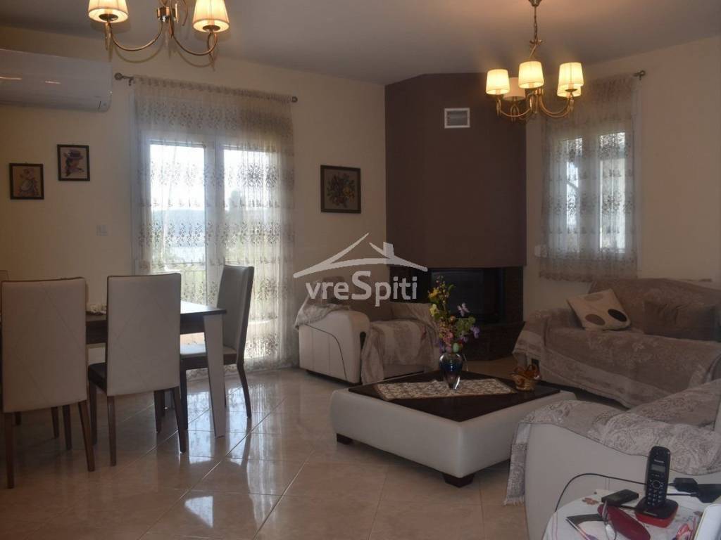 ΣΑΛΟΝΙ - ΚΟΥΖΙΝΑ