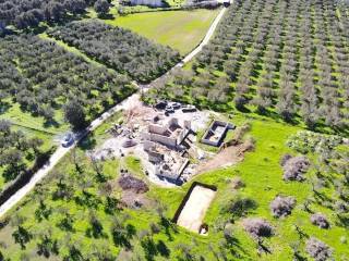 Molis 10 chiliometra apo ten pole toy Rethymnoy.