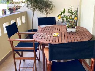 Θέα απο μπαλκόνι