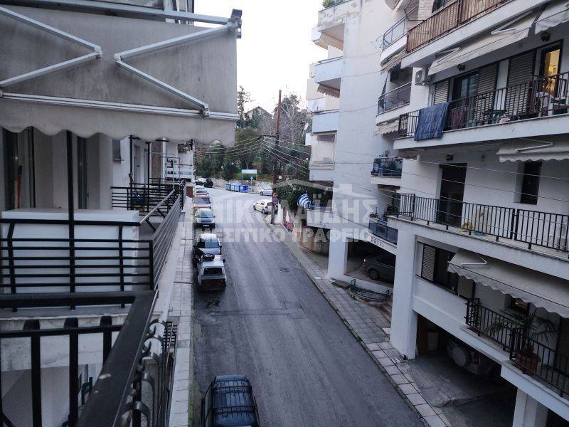 Θέα από μπαλκόνι