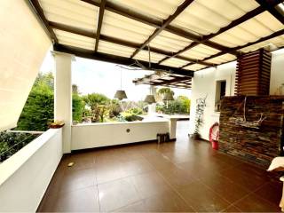 Θέα απο μπαλκόνι