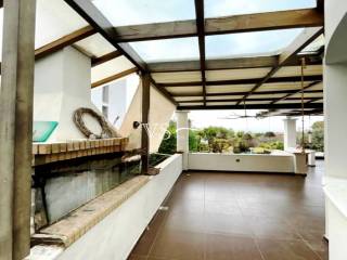 Θέα απο μπαλκόνι