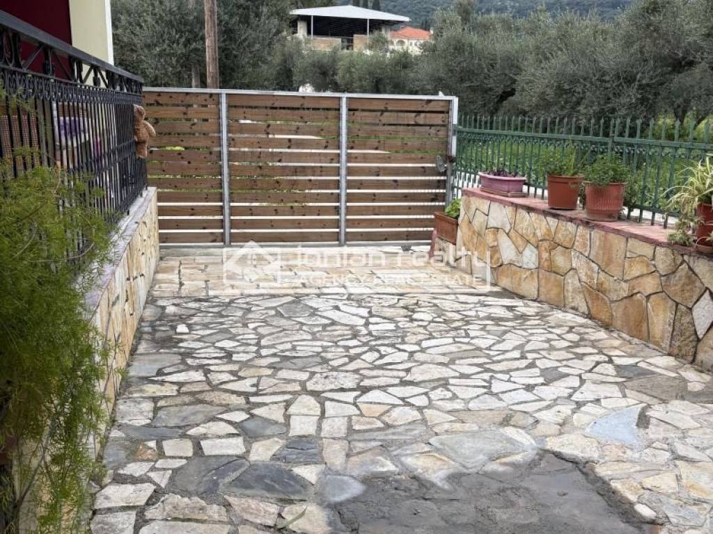 Θέα από μπαλκόνι