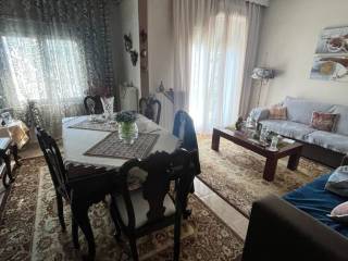 ΣΑΛΟΝΙ ΙΣΟΓΕΙΟΥ