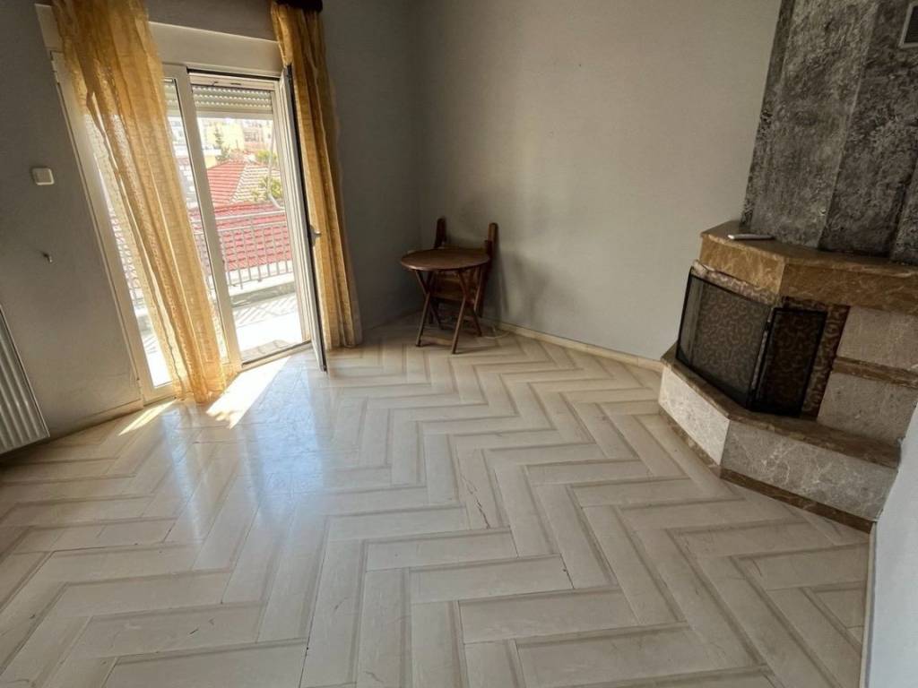 ΣΑΛΟΝΙ ΟΡΟΦΟΥ