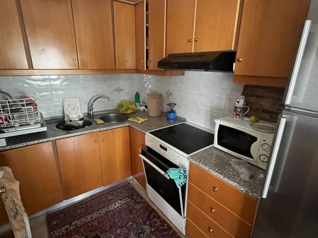 ΚΟΥΖΙΝΑ ΙΣΟΓΕΙΟΥ