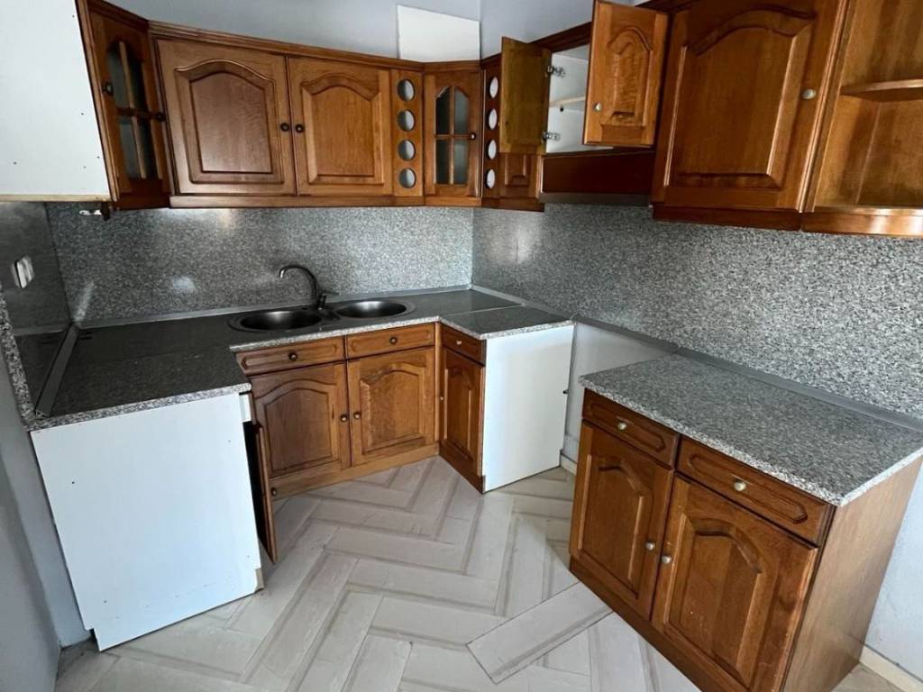 ΚΟΥΖΙΝΑ ΟΡΟΦΟΥ