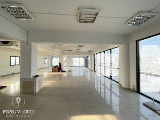 Forumland Real Estate, επαγγελματικός χώρος