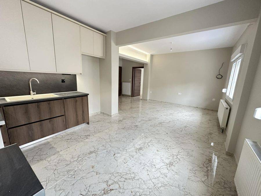 Σαλοκουζίνα