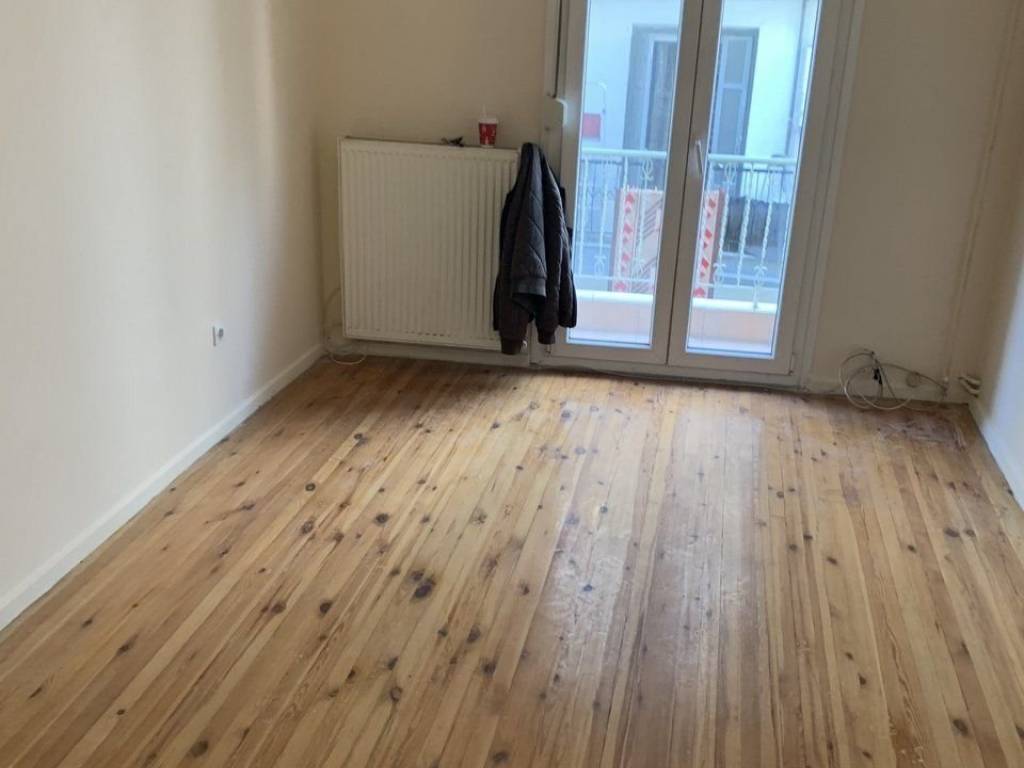 Forumland Real Estate, Καθιστικό