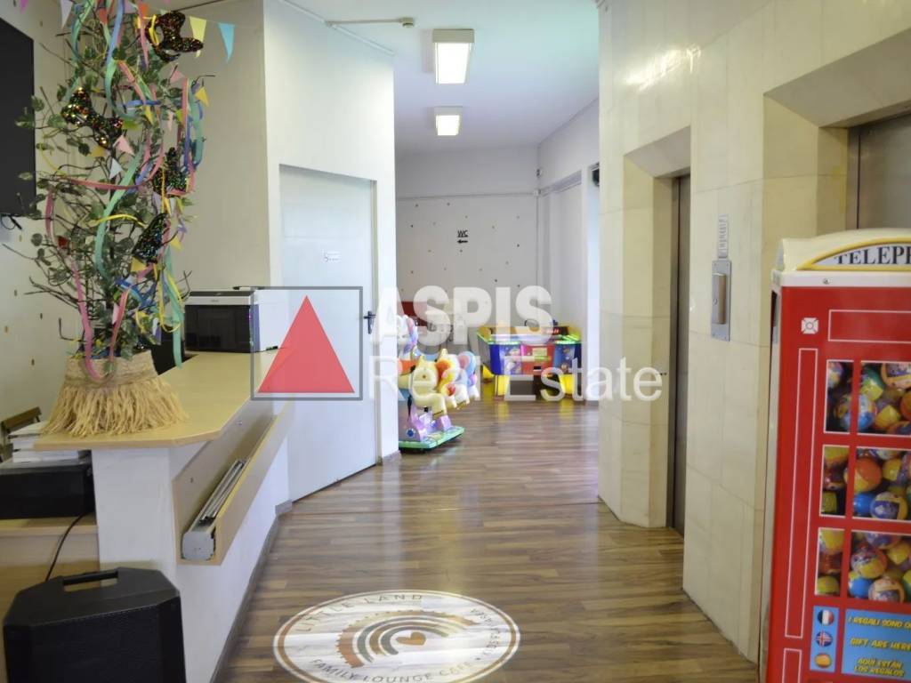 Εσωτερικοι χώροι