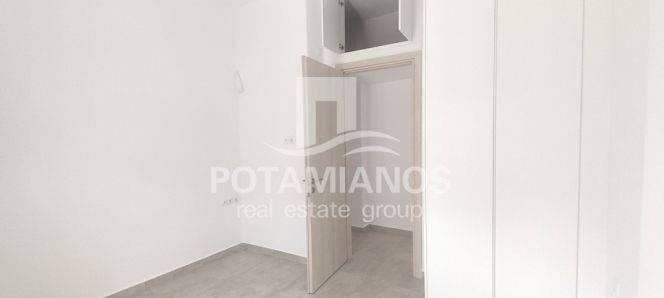 Υπνοδωμάτιο,B'