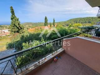 Θέα από μπαλκόνι