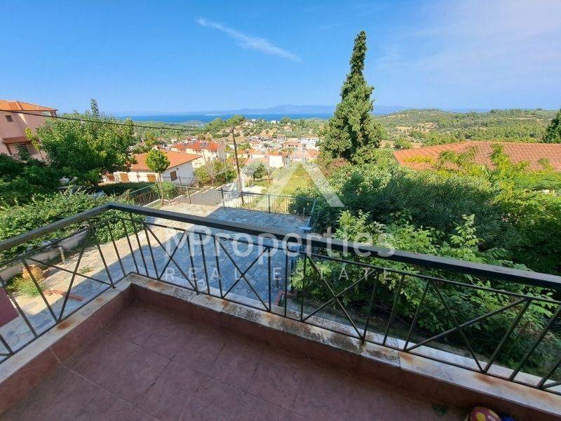 Θέα από μπαλκόνι