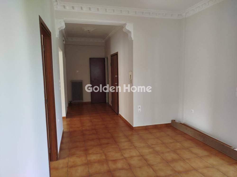 Χολ - Διάδρομος