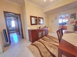 Τραπεζαρία