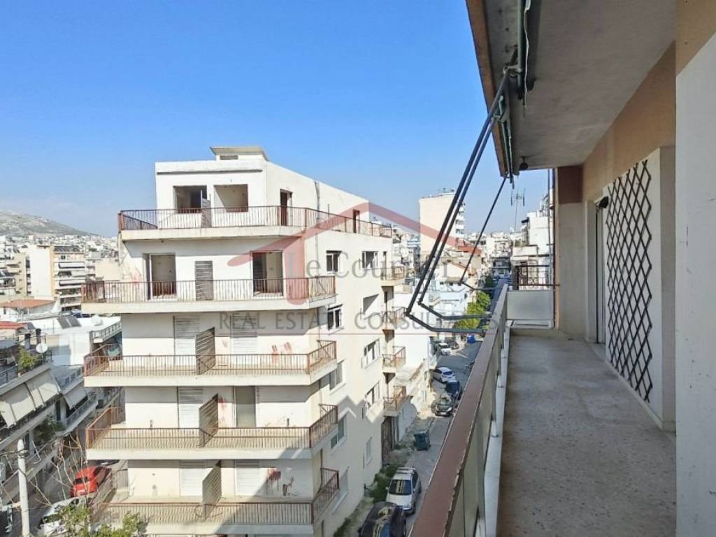 Θέα από μπαλκόνι