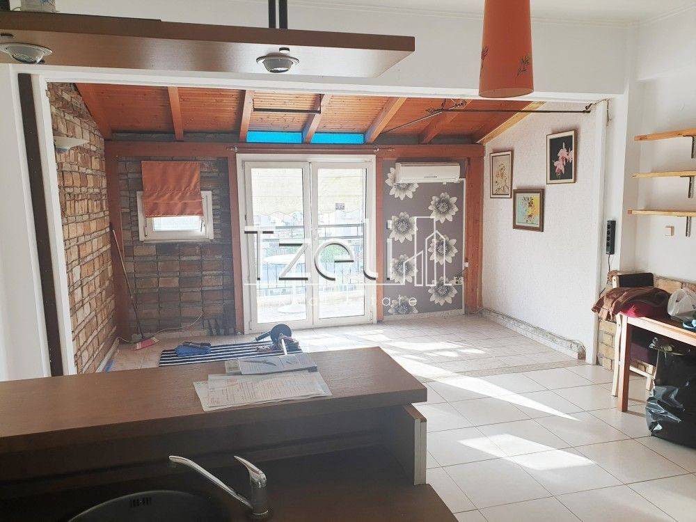 Σαλοκουζίνα