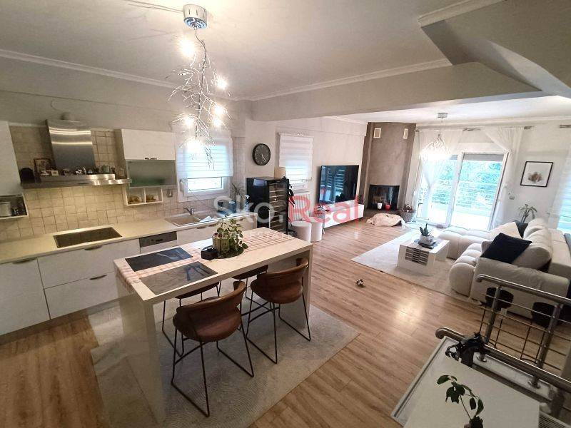 Σαλοκουζίνα