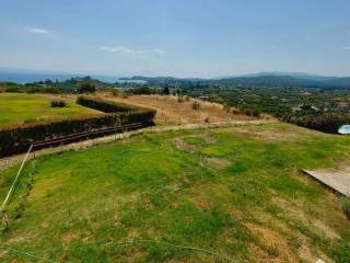 O kepos 200 t.m. me yperoche thea kai diamorphose