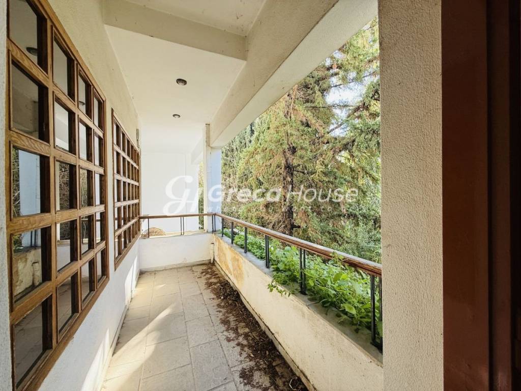 Οικιστικό κτίριο 4 επιπέδων προς πώληση Χαλανδρι