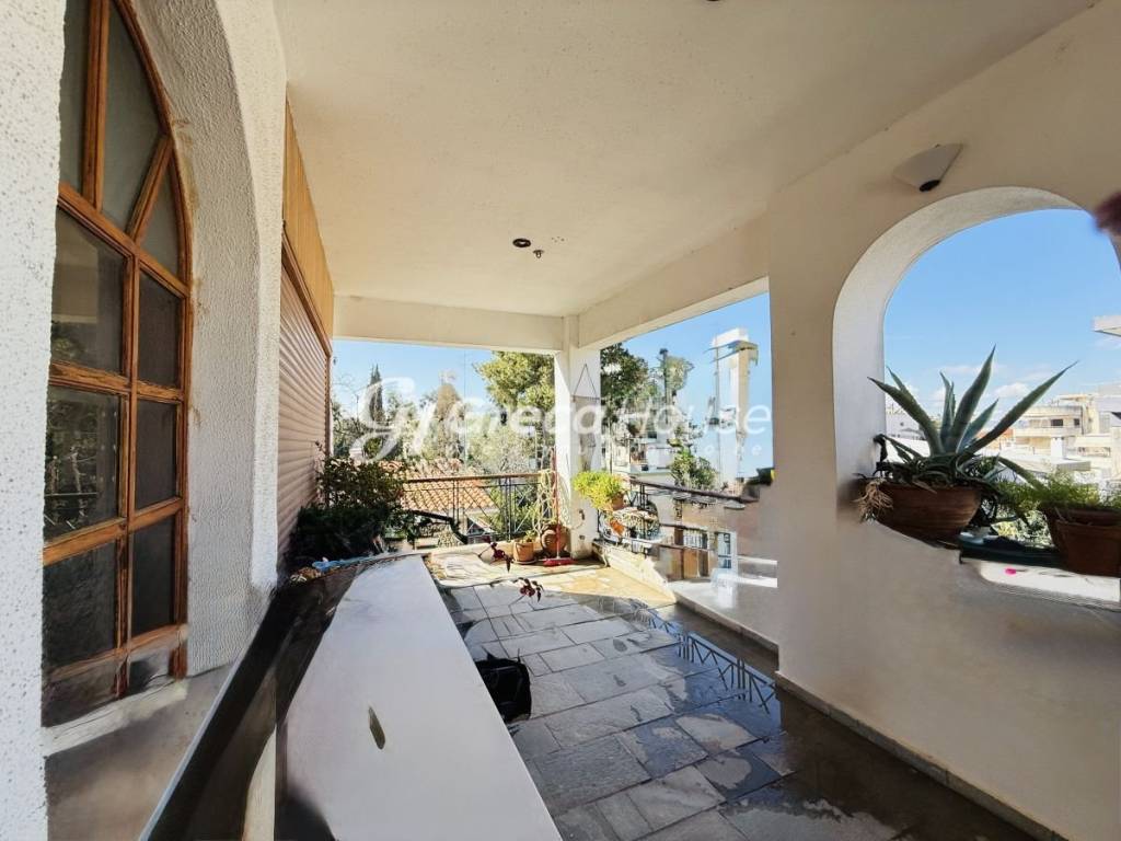 Οικιστικό κτίριο 4 επιπέδων προς πώληση Χαλανδρι