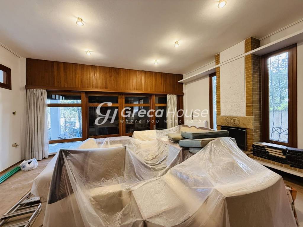 Οικιστικό κτίριο 4 επιπέδων προς πώληση Χαλανδρι