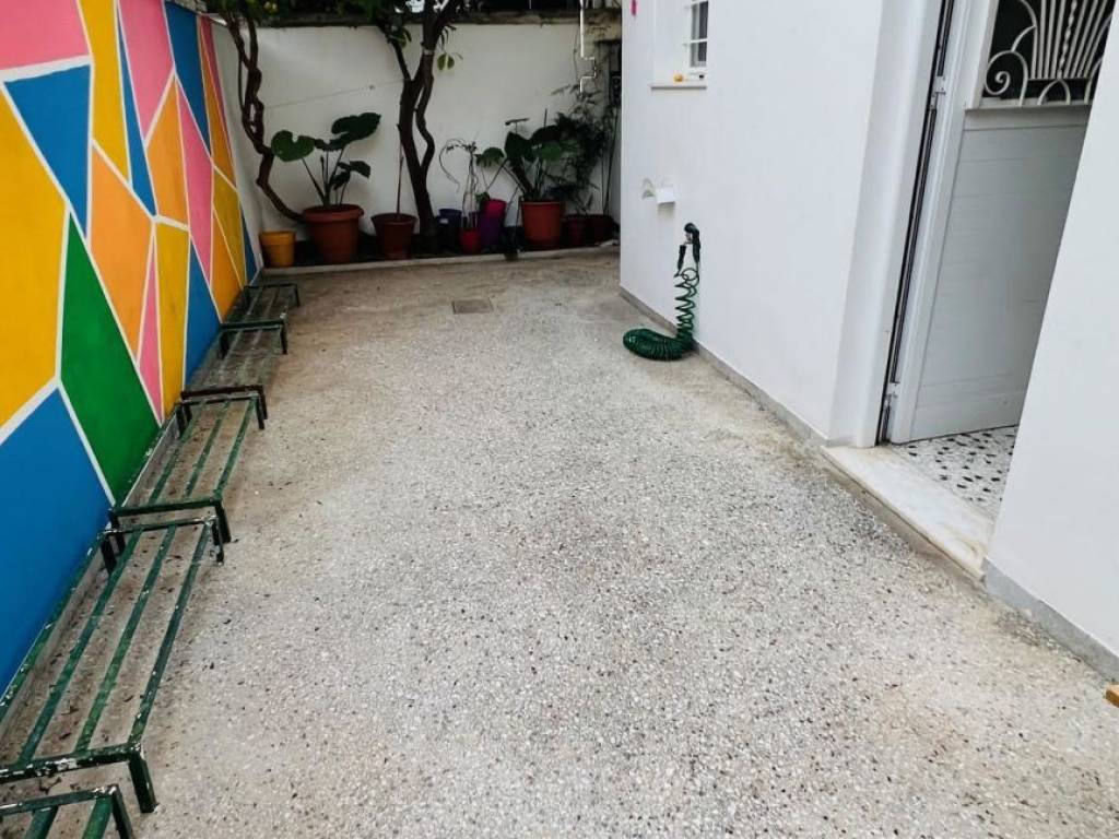 Εσωτερικοι χώροι