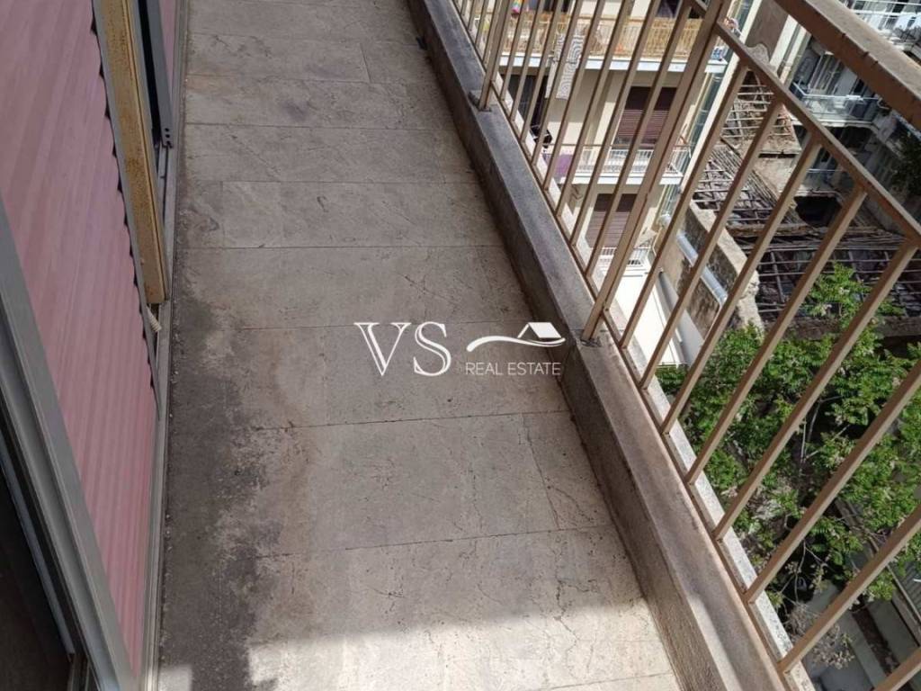 Θέα απο μπαλκόνι