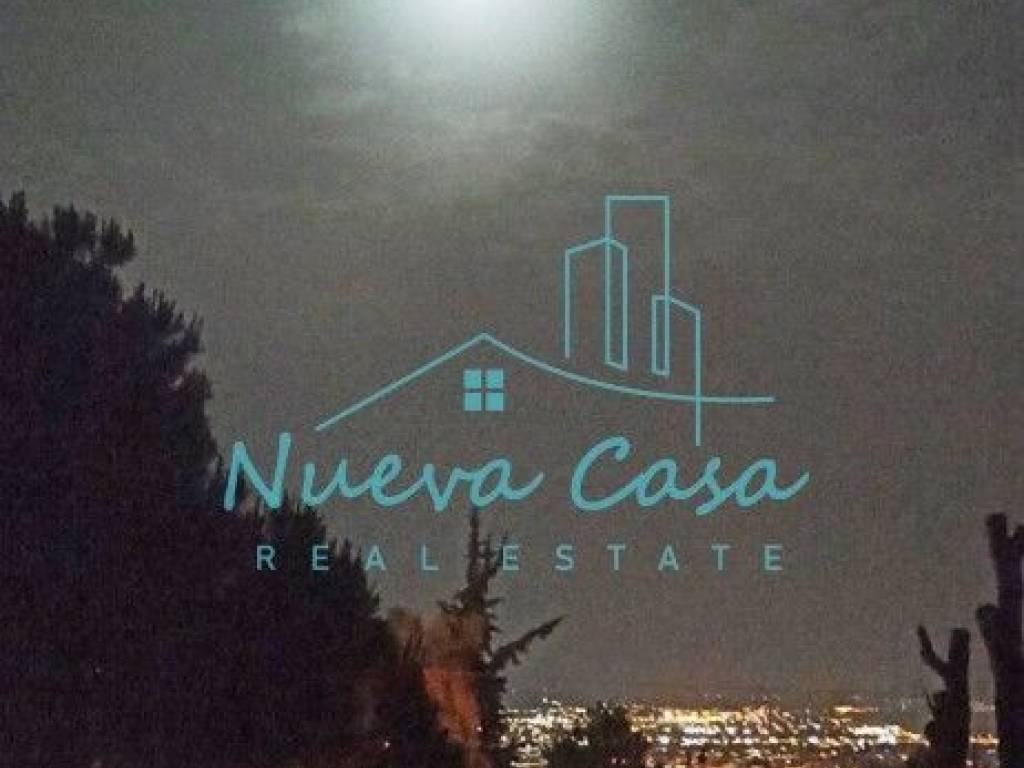 Θέα απο μπαλκόνι