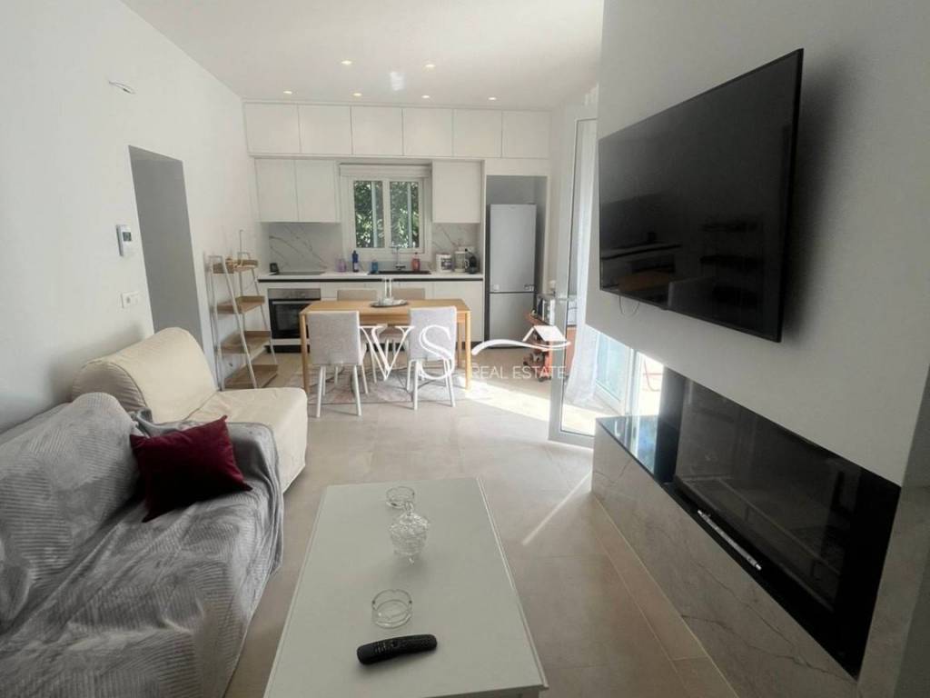 Σαλοκουζίνα