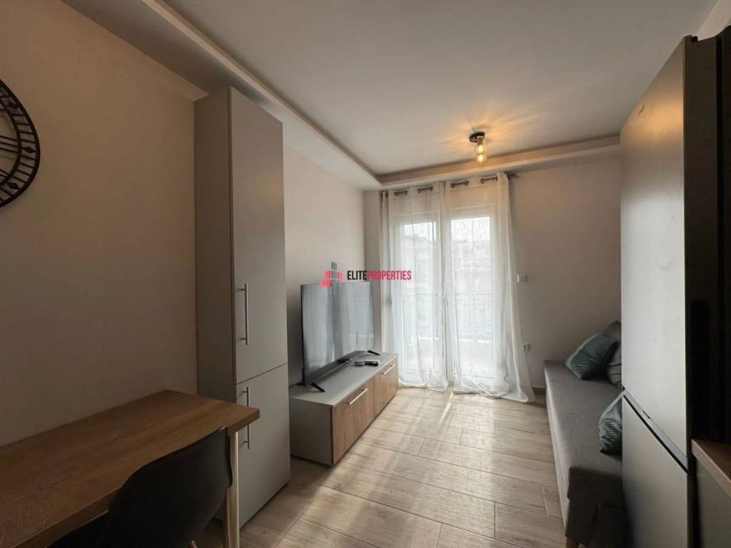 ΣΑΛΟΚΟΥΖΙΝΑ