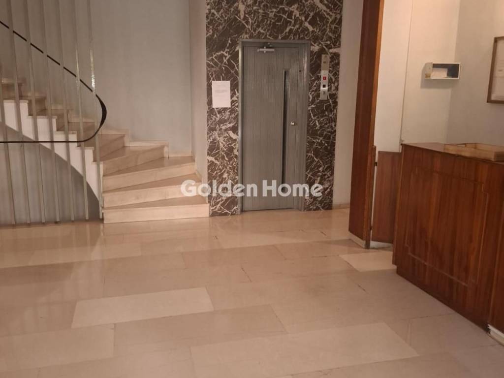 Χολ - Διάδρομος